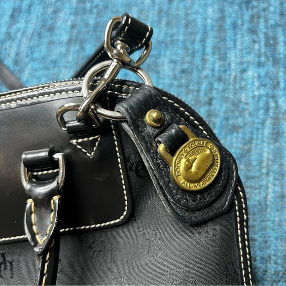 Vintage Dooney & Bourke Zip Zip Satchel Bag DB Logo in Black - Picture 2 of 10